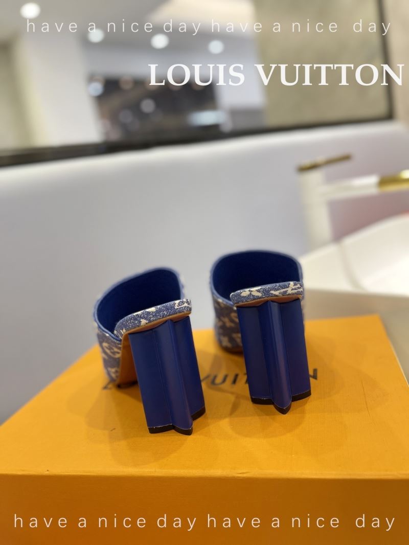 Louis Vuitton Slippers